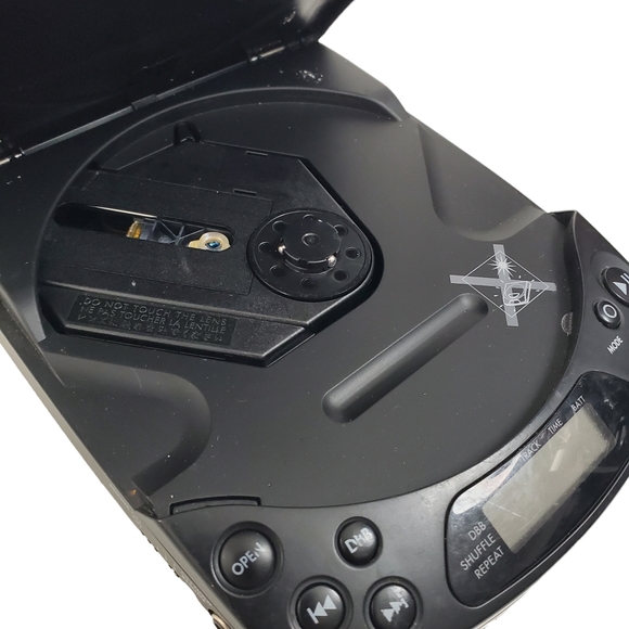 MAGNAVOX Portable CD Player ESP Dynamic Bass Boost TESTED Working - Picture 3 of 8